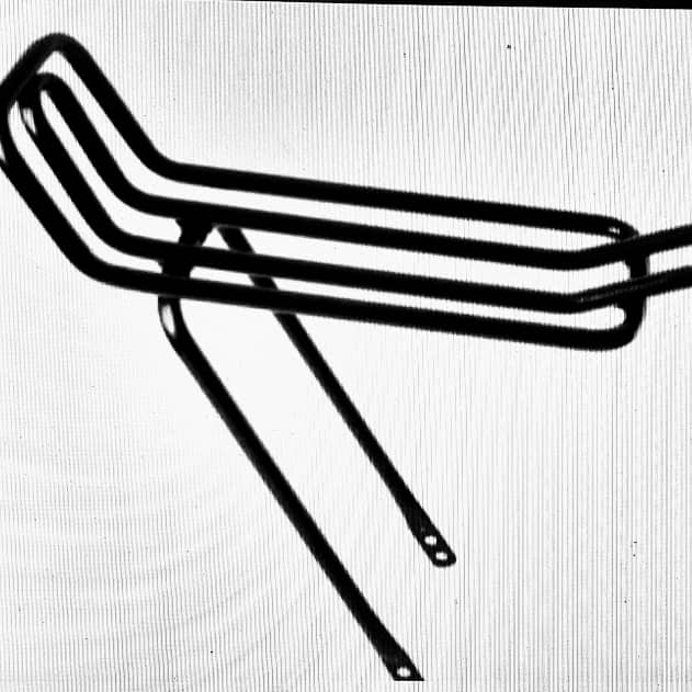 BAGAGEIRO TUBO REGULÁVEL C/RABETA PRETO