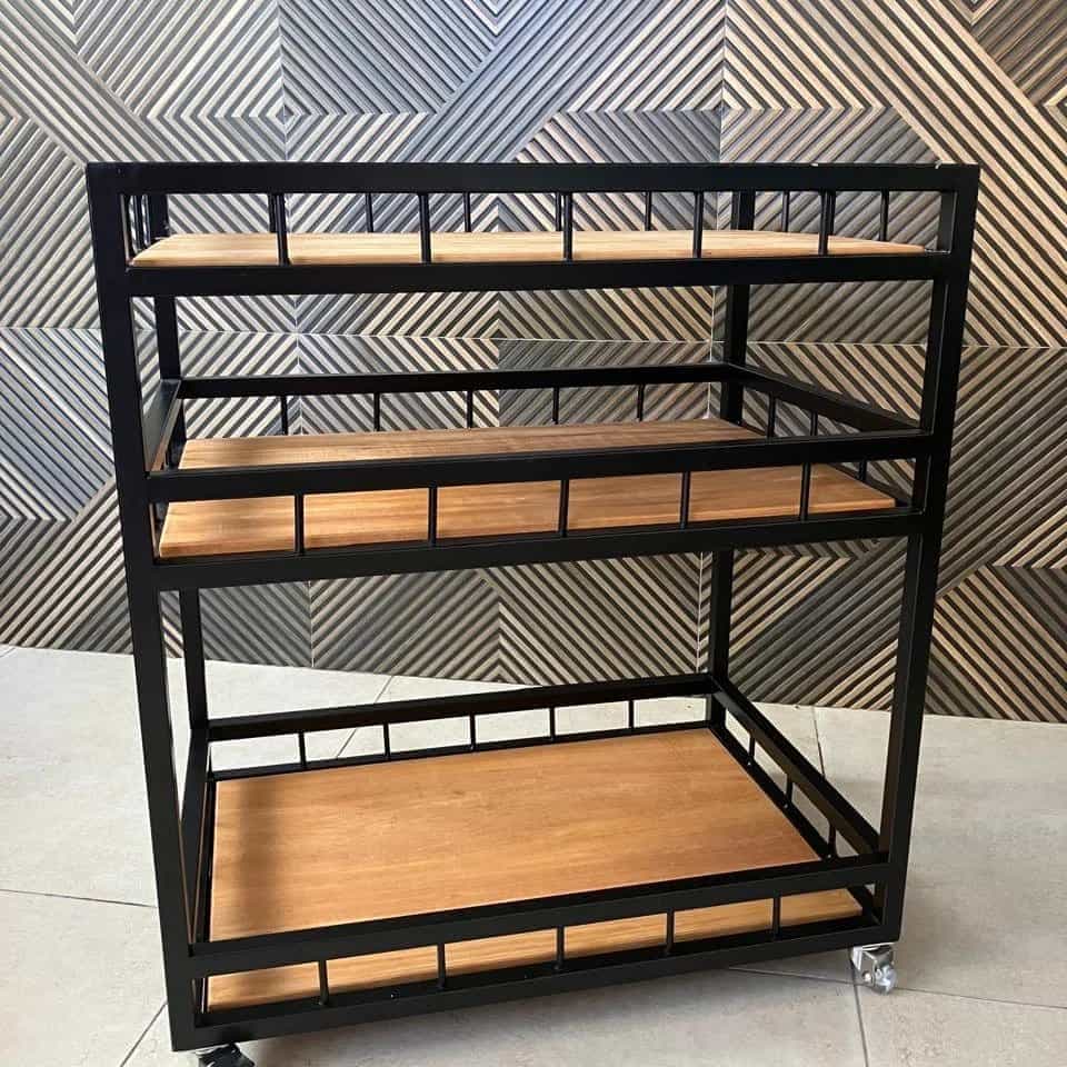 Armários e Estantes Personalizadas